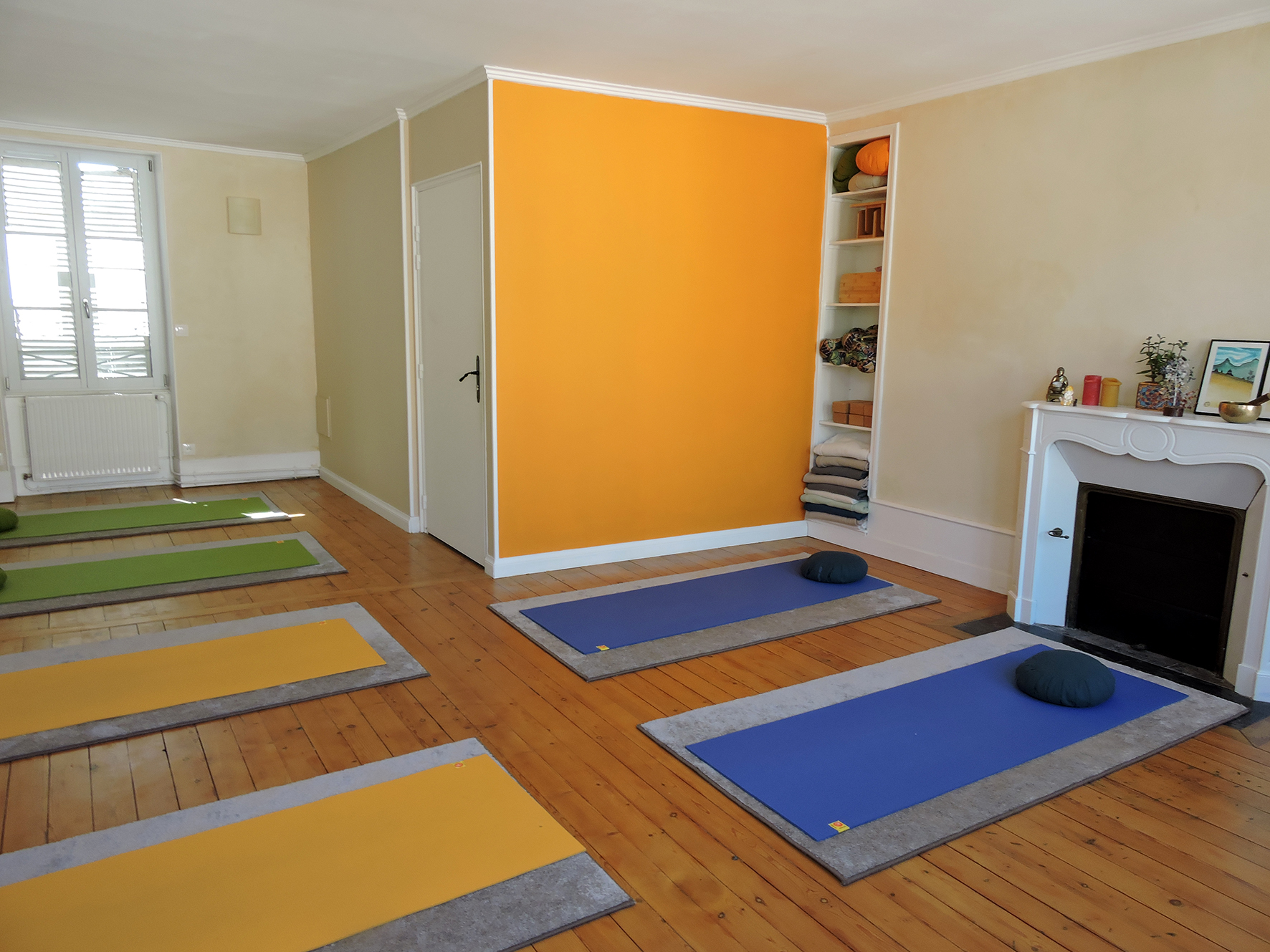 Le Moment Yoga, salle de yoga à Givry 71640